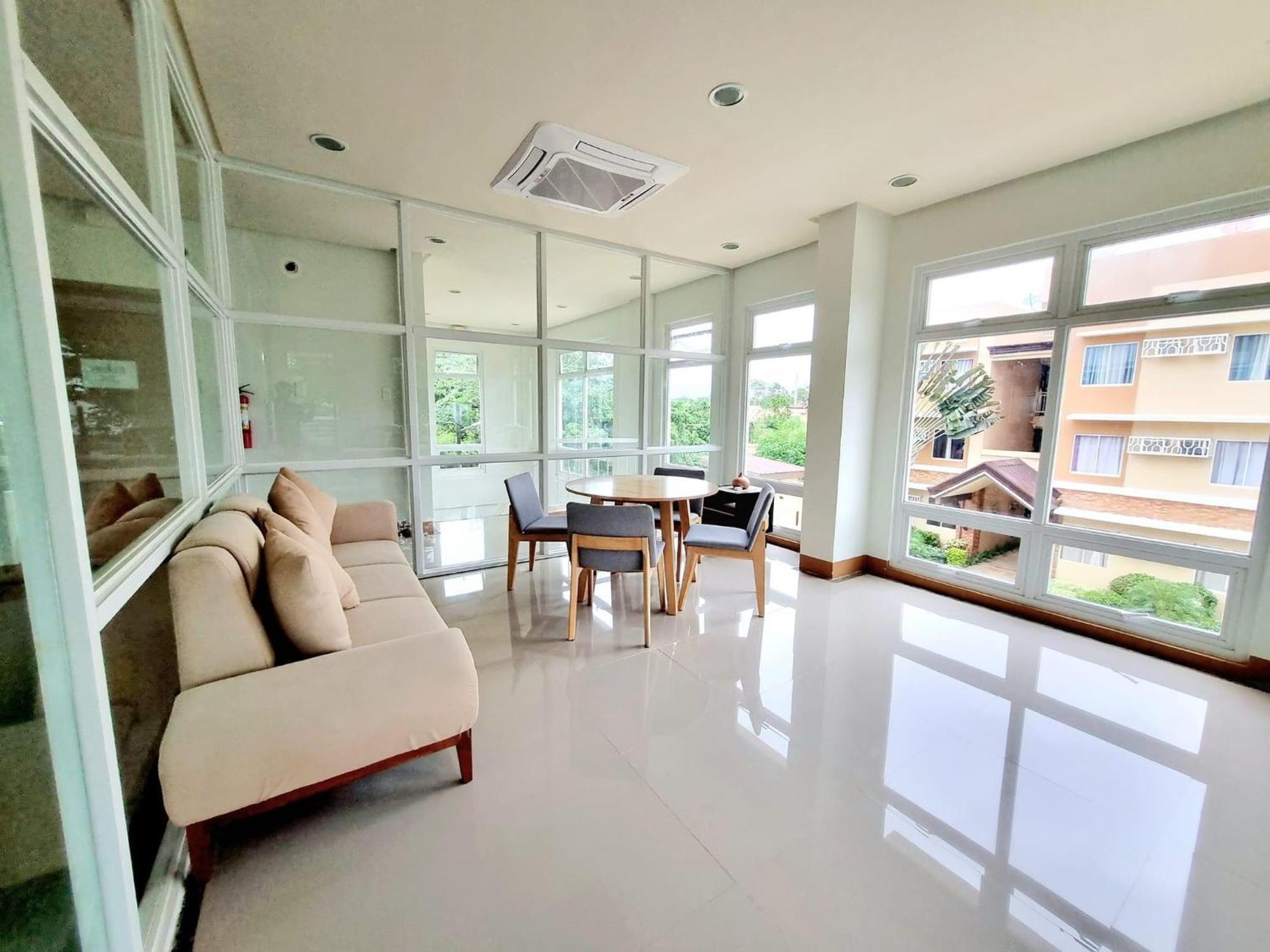 Condo In Camella Manors In Puerto Princesa Extérieur photo